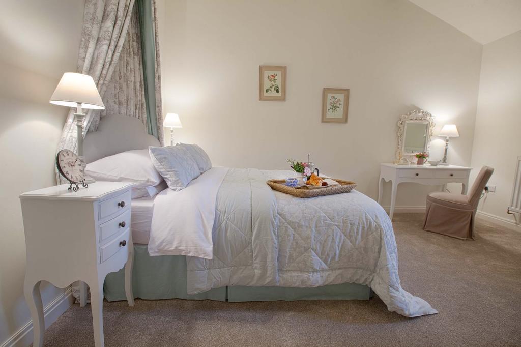 Linton Court Coach House Apartment Сетъл Стая снимка