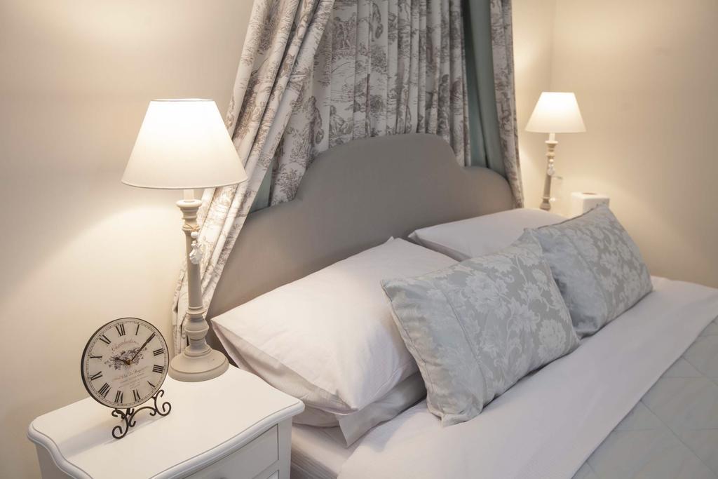 Linton Court Coach House Apartment Сетъл Стая снимка
