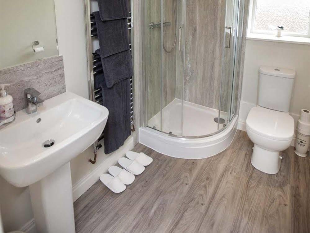 Linton Court Coach House Apartment Сетъл Екстериор снимка